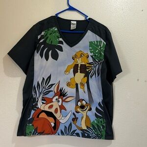 Disney short sleeved Lion King top. Size 2XL